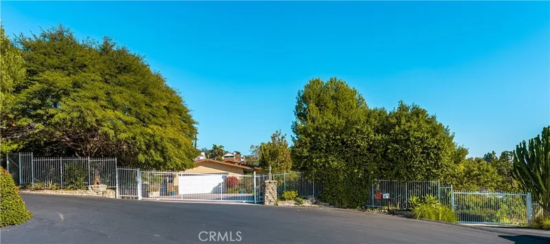 12871 Via Aventura, North Tustin, CA 92705