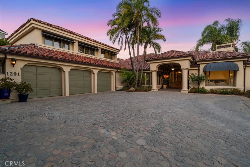 1291 Kings Crown Road, North Tustin, CA 92705