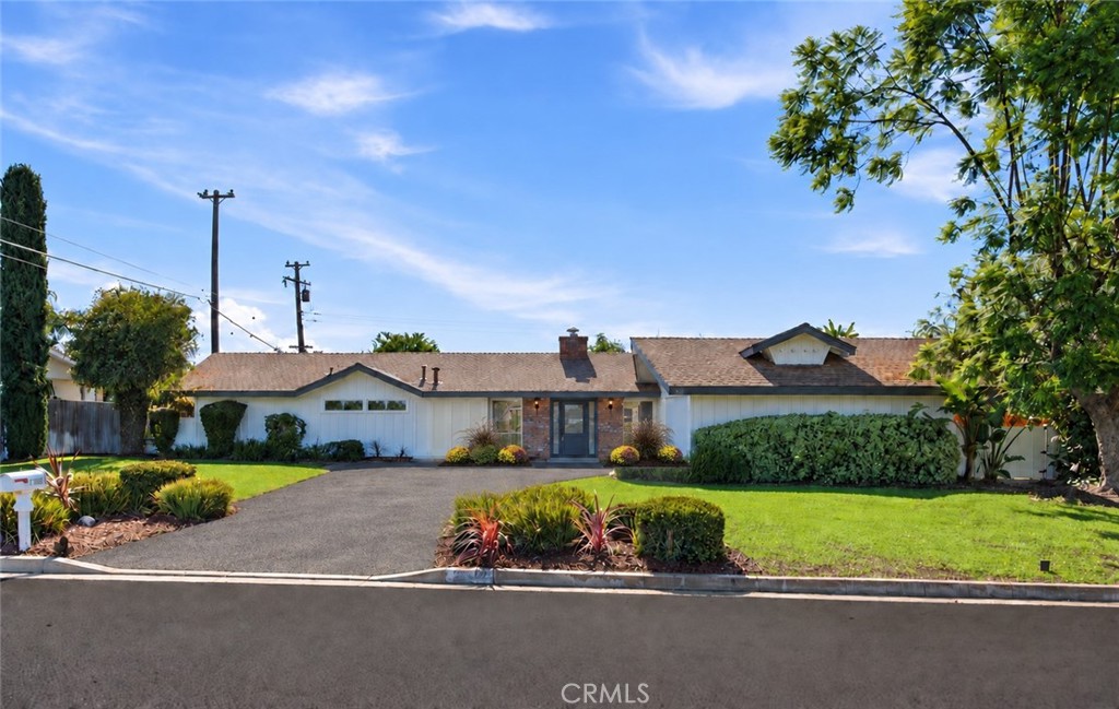 13032 Earlham, North Tustin CA 92705 - photo 1