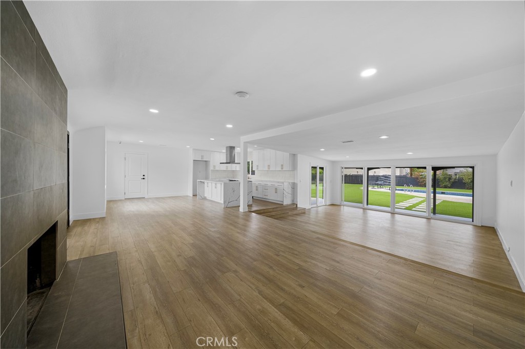 13081 Prospect Avenue, North Tustin CA 92705 - photo 4