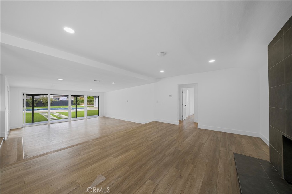 13081 Prospect Avenue, North Tustin CA 92705 - photo 5