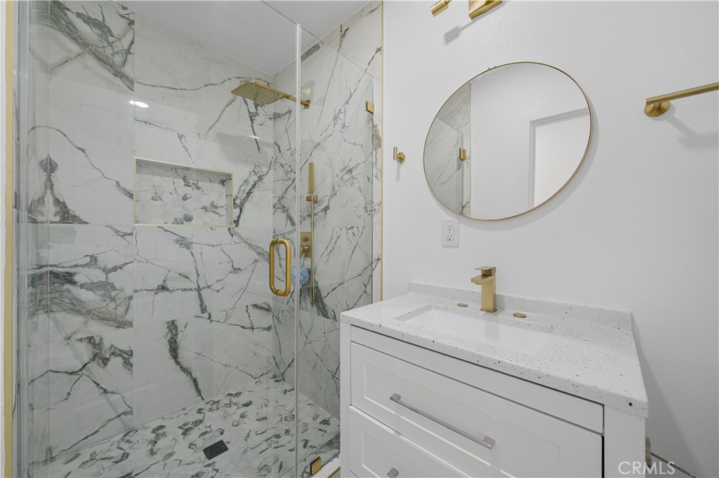 13081 Prospect Avenue, North Tustin CA 92705 - photo 18