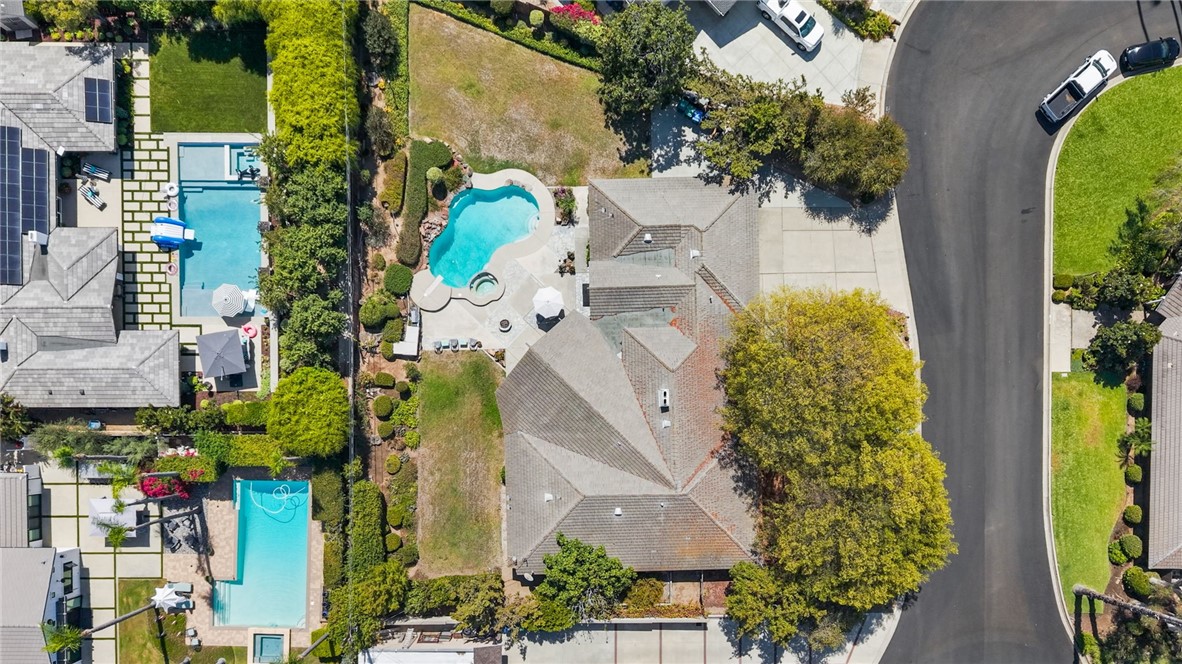 Amazing flat lot set on a peaceful cul-de-sac - 1321 El Finito Way, North Tustin CA 92705 - photo 20