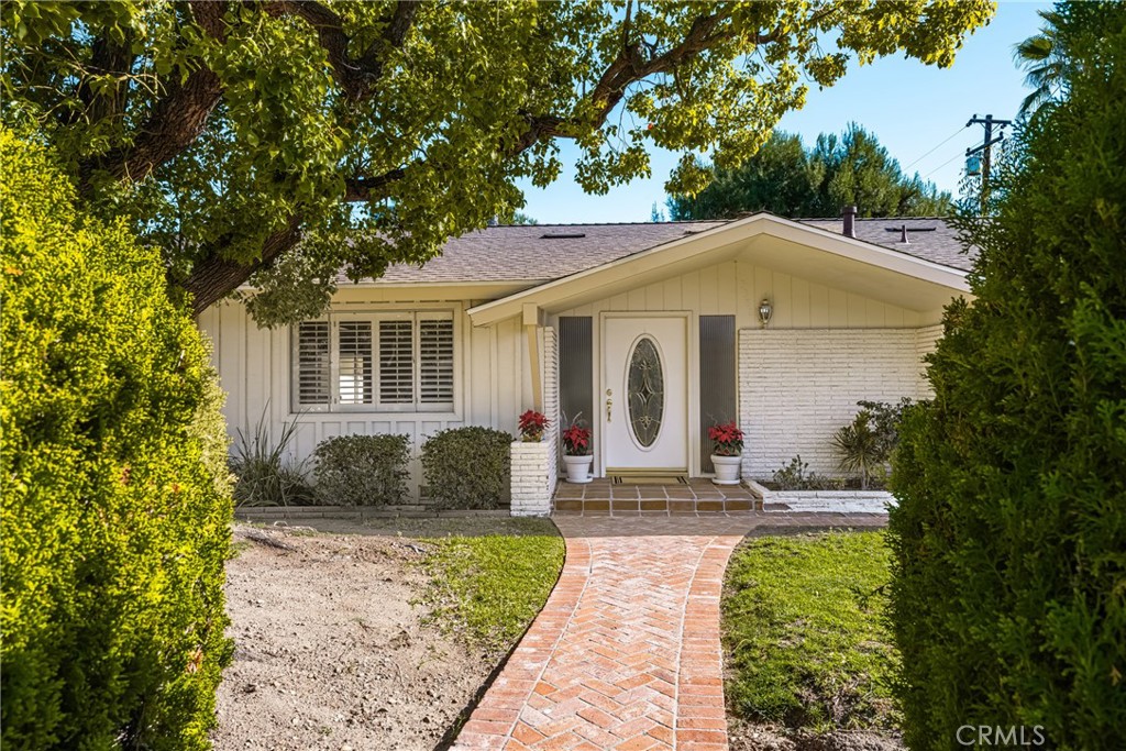 13382 Mount Hood Drive, North Tustin CA 92705 - photo 1