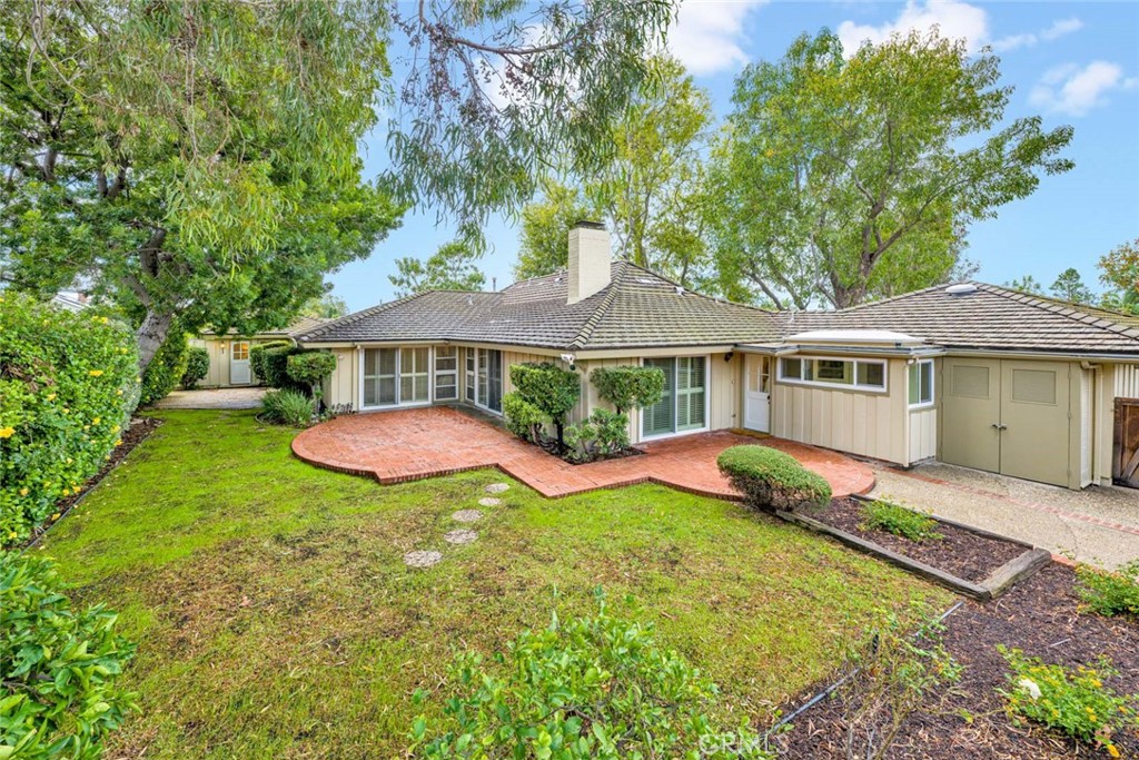 13402 Eton Place, North Tustin CA 92705 - photo 2