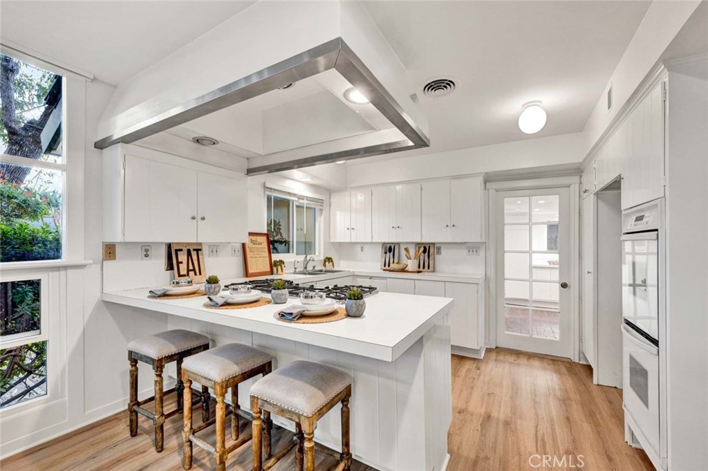 13402 Eton Place, North Tustin CA 92705 - photo 7