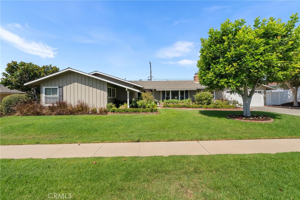 13831 Winthrope Street, North Tustin CA 92705 - photo 1