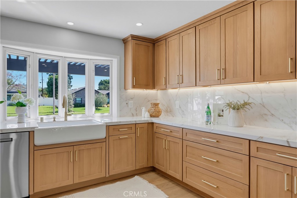 13851 Gimbert, North Tustin CA 92705 - photo 2