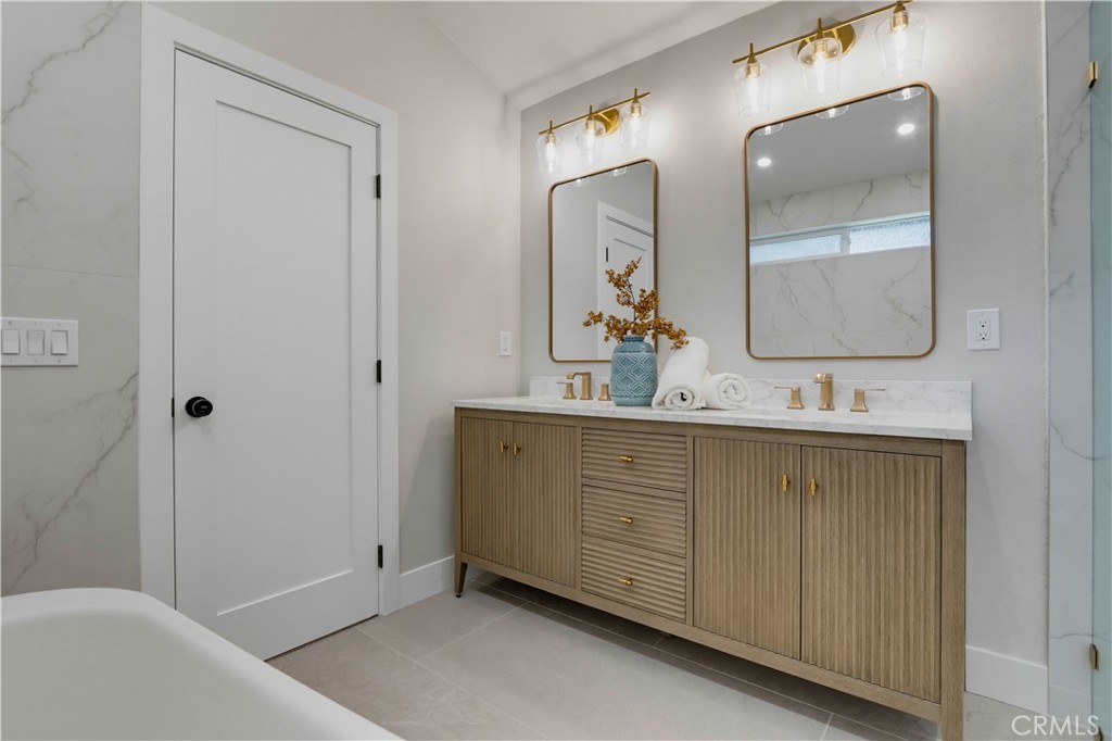 13851 Gimbert, North Tustin CA 92705 - photo 20
