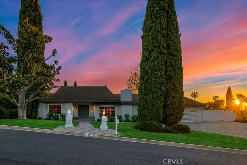 1392 Faren Drive, North Tustin, CA 92705