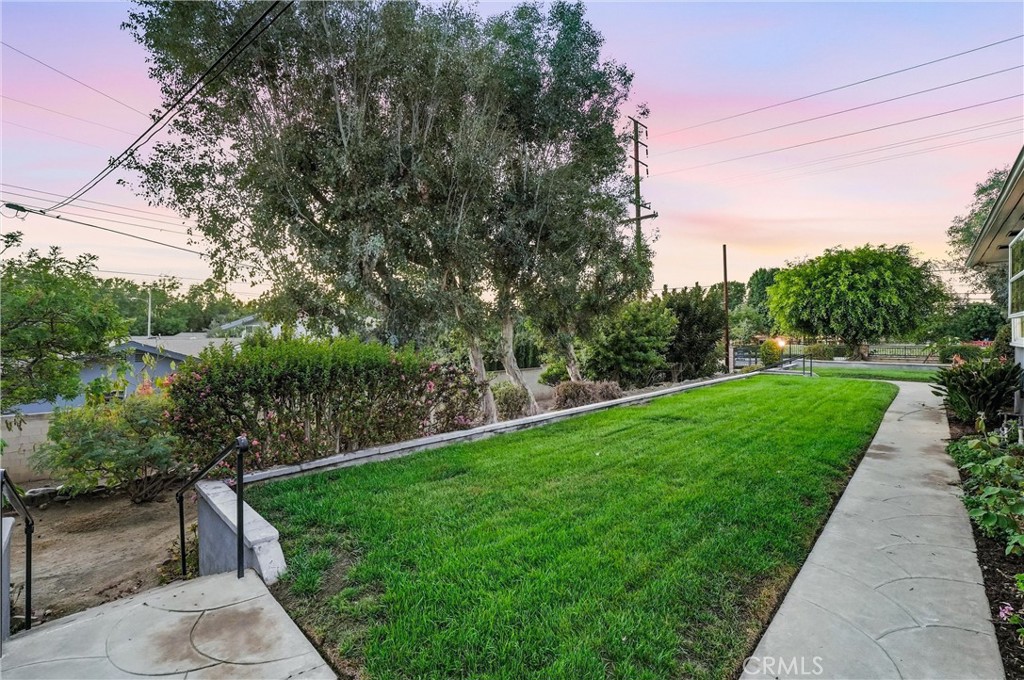 14021 Livingston Street, North Tustin CA 92780 - photo 27