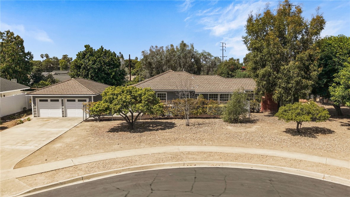 14021 Livingston Street, North Tustin CA 92780 - photo 47