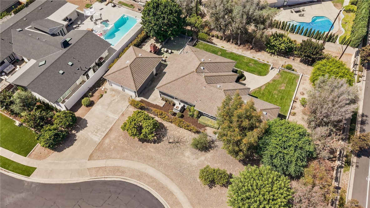 14021 Livingston Street, North Tustin CA 92780 - photo 49