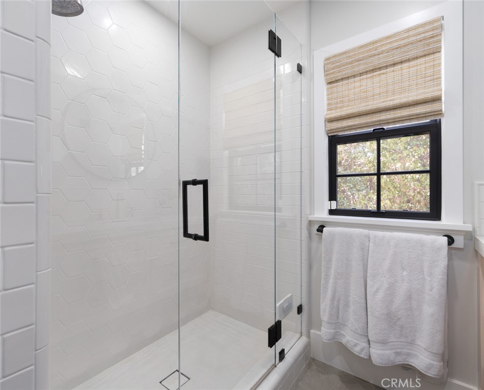 14041 Windsor Place, North Tustin CA 92705 - photo 37
