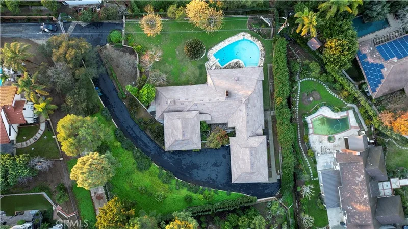 1501 La Loma, North Tustin, CA 92705