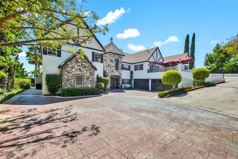 1532 Kensing Lane, North Tustin, CA 92705