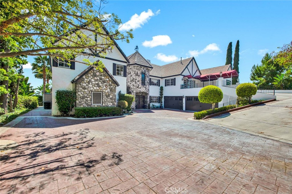 1532 Kensing Lane, North Tustin CA 92705 - photo 1