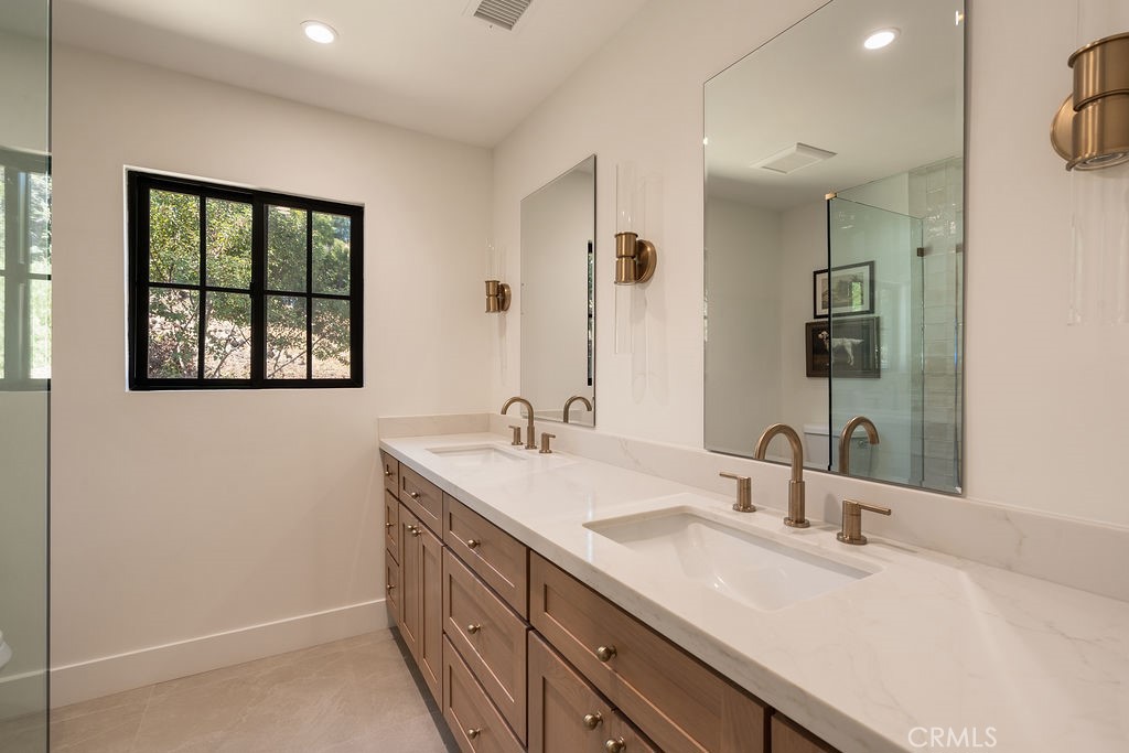 1791 Sirrine Drive, North Tustin CA 92705 - photo 38