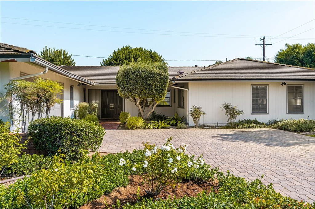 18642 Beachmont, North Tustin CA 92705 - photo 1