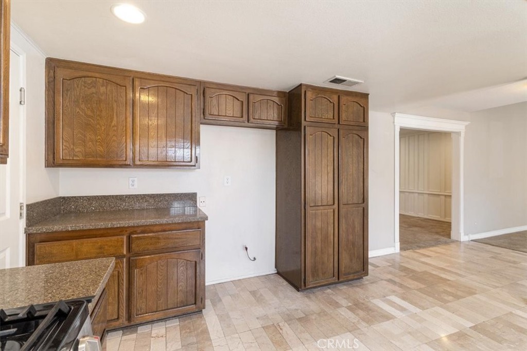 18951 Jane Circle, North Tustin CA 92705 - photo 22