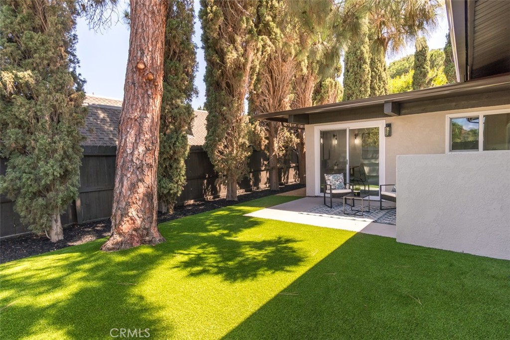 19322 Saylor Terrace, North Tustin CA 92705 - photo 29
