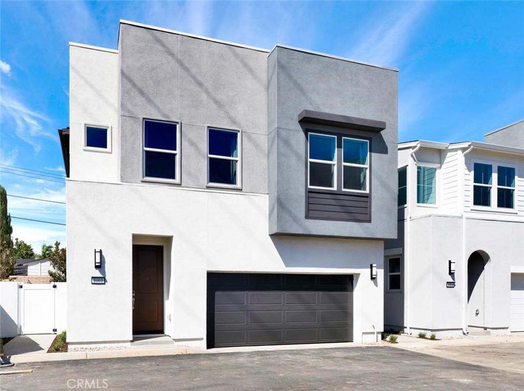 1001 E Overlook Drive, Orange CA 92867 - photo 1