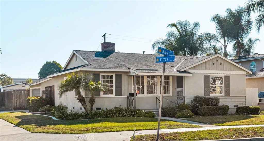 1006 W Maple Avenue, Orange CA 92868 - photo 1