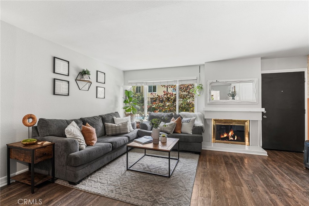 101 W Riverdale Avenue 60, Orange CA 92865 - photo 1