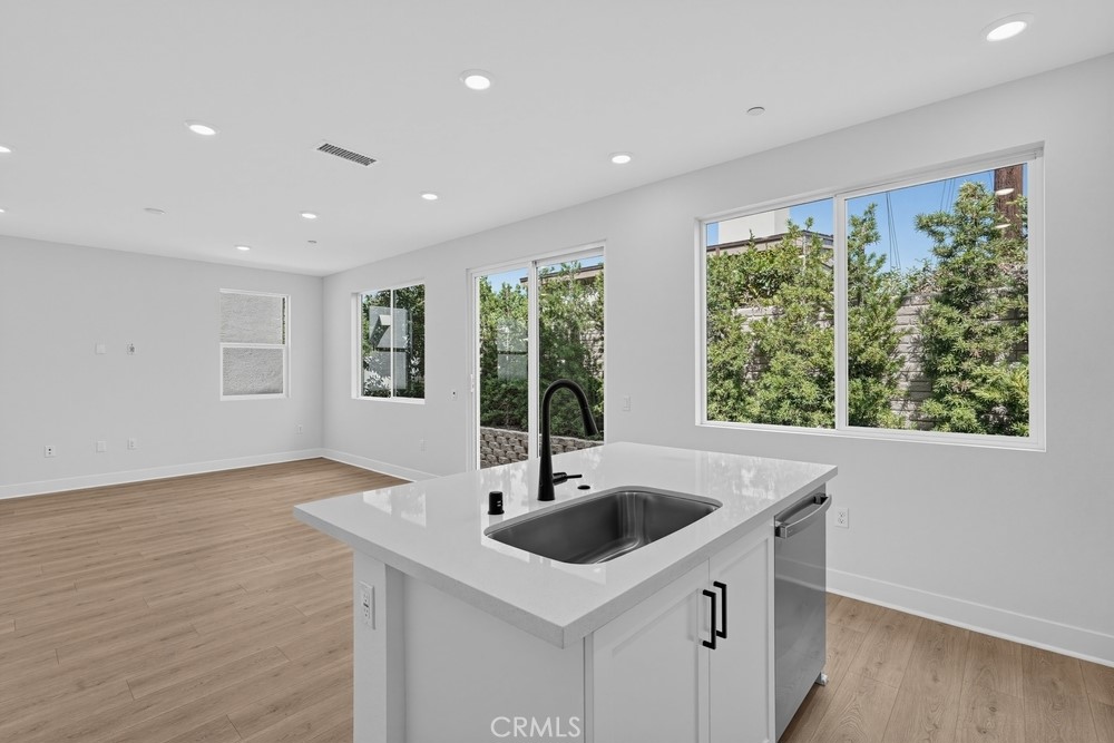 1021 E. Overlook Drive ~ Ready Now - 1021 E Overlook Drive, Orange CA 92867 - photo 11