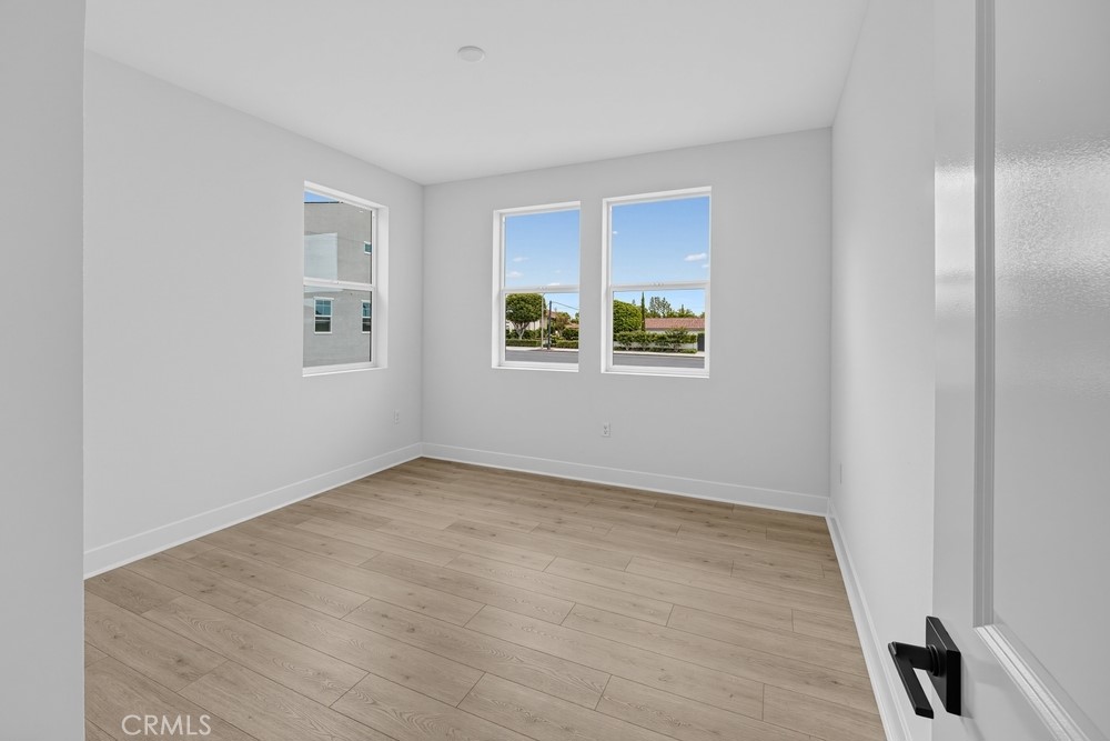 1021 E. Overlook Drive ~ Ready Now - 1021 E Overlook Drive, Orange CA 92867 - photo 21