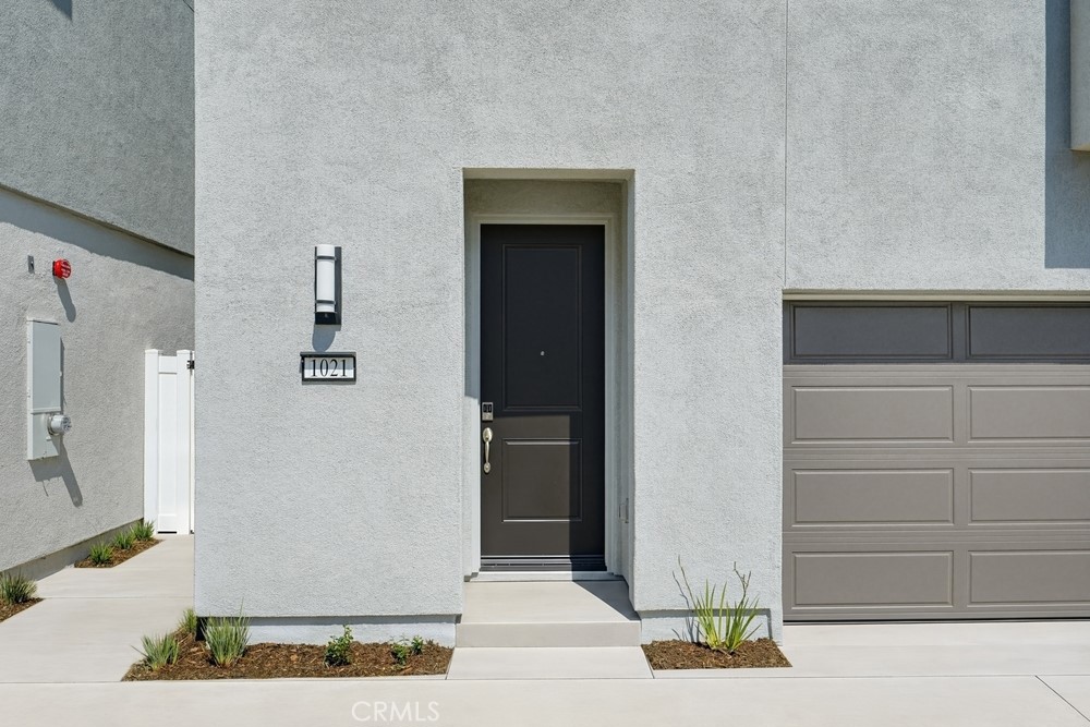 1021 E. Overlook Drive ~ Ready Now - 1021 E Overlook Drive, Orange CA 92867 - photo 34