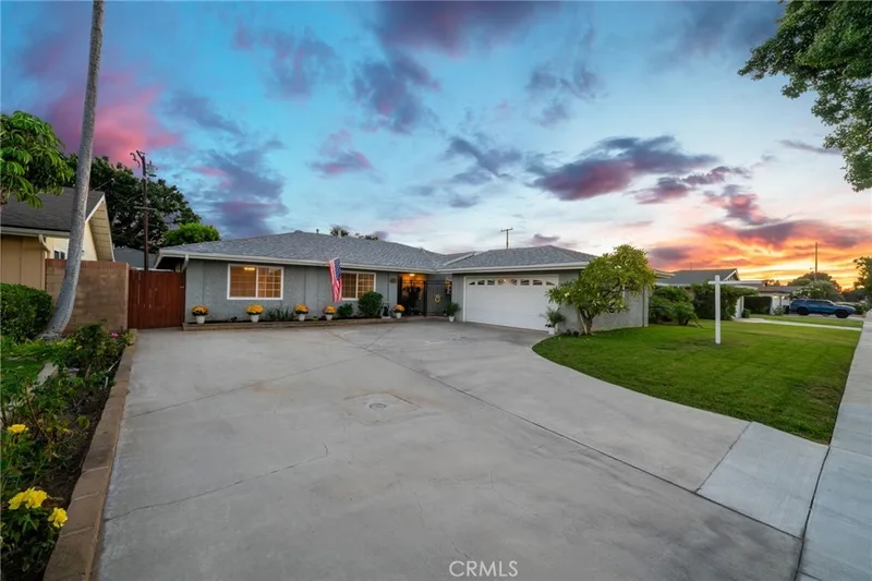 1024 E TULAROSA, Orange, CA 92866