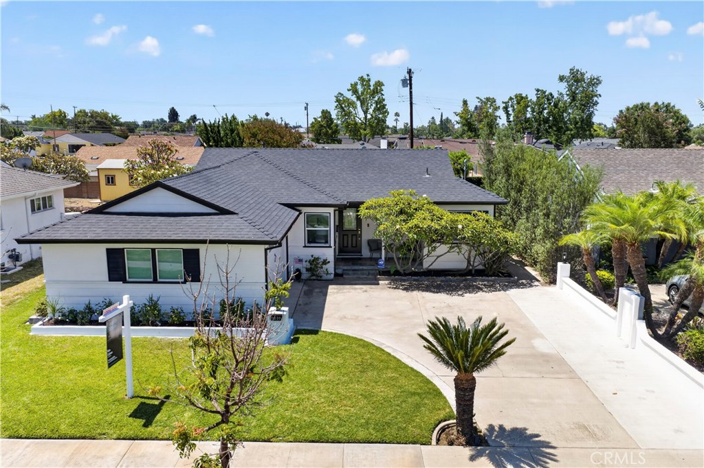 1030 E Oakmont, Orange CA 92867 - photo 1