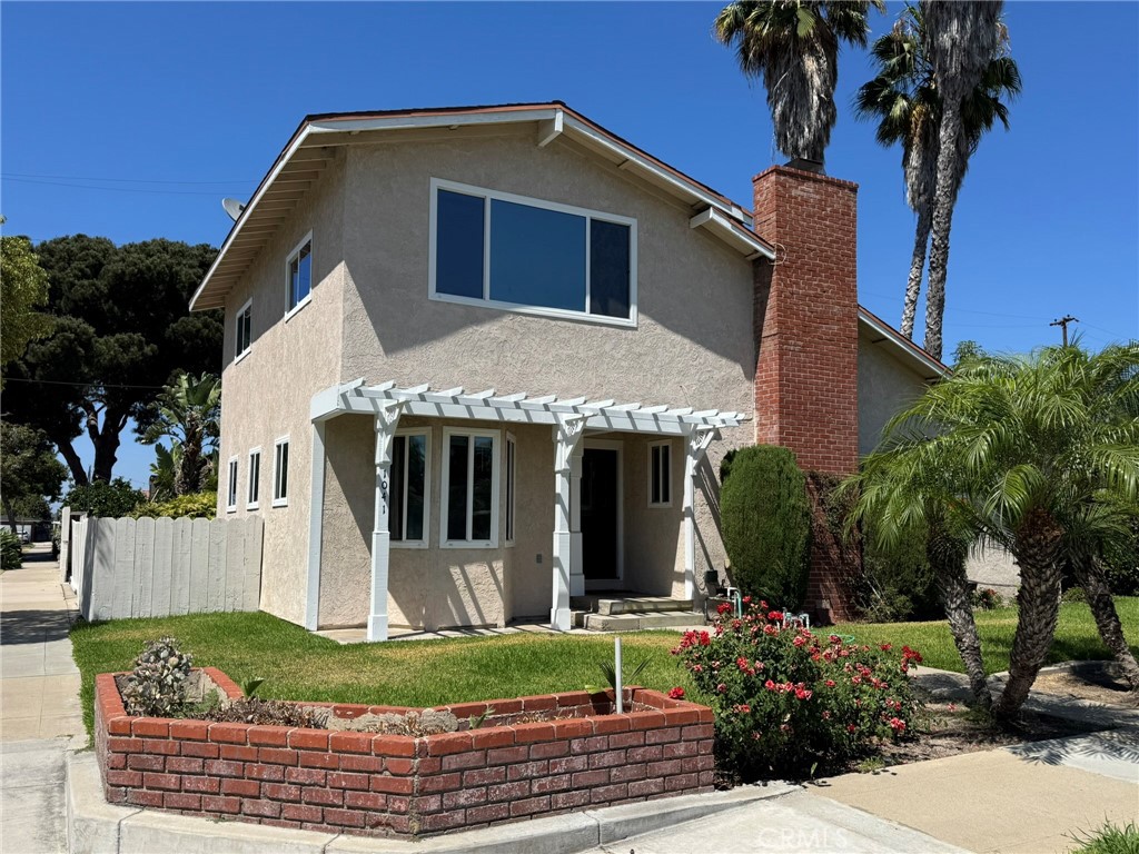 1041 W Acacia, Orange CA 92868 - photo 1