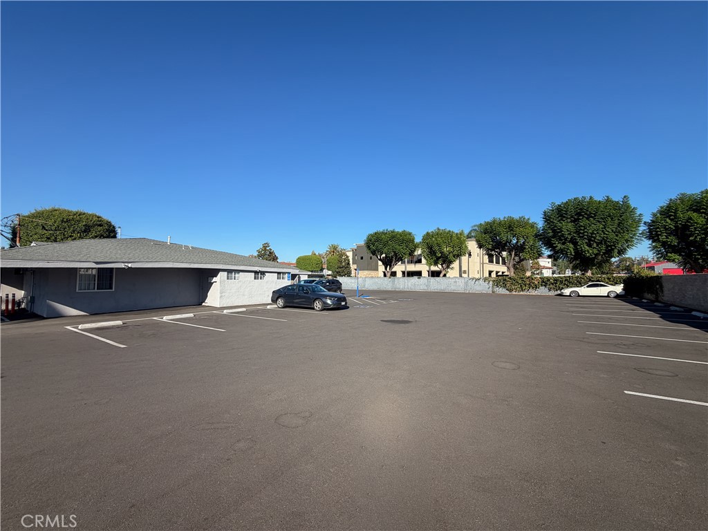 1044 E Chapman 1042, Orange CA 92866 - photo 8