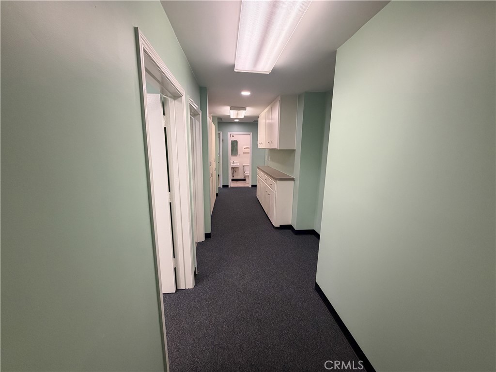 1044 E Chapman 1042, Orange CA 92866 - photo 30