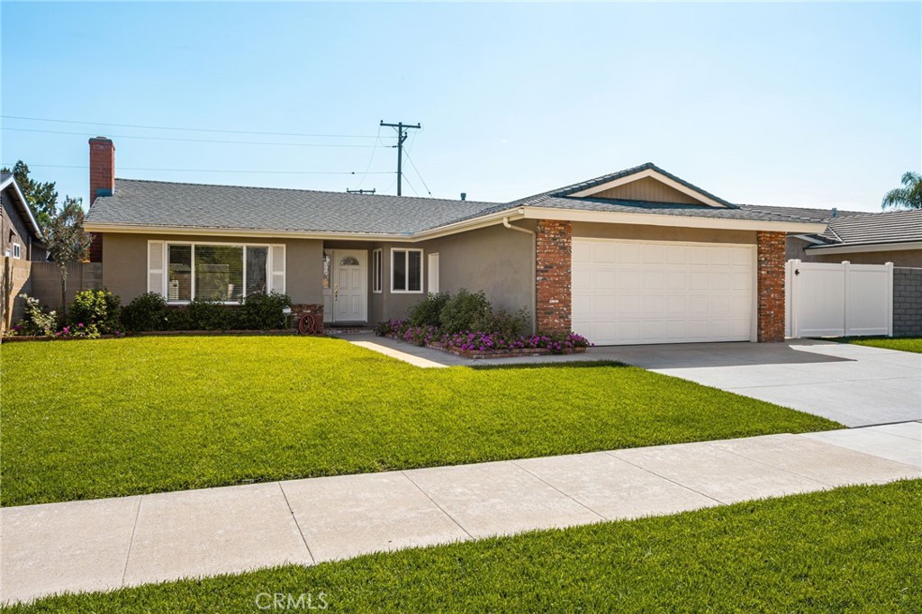 1046 E Chalynn, Orange CA 92866 - photo 2