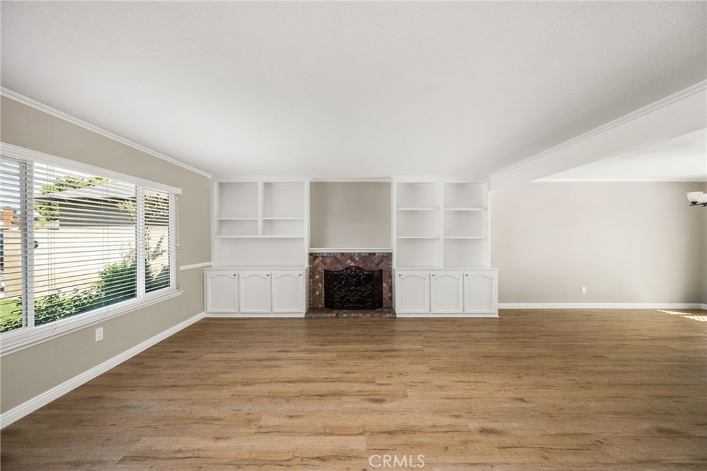 1046 E Chalynn, Orange CA 92866 - photo 3