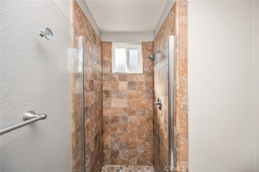 1046 E Chalynn, Orange CA 92866 - photo 25