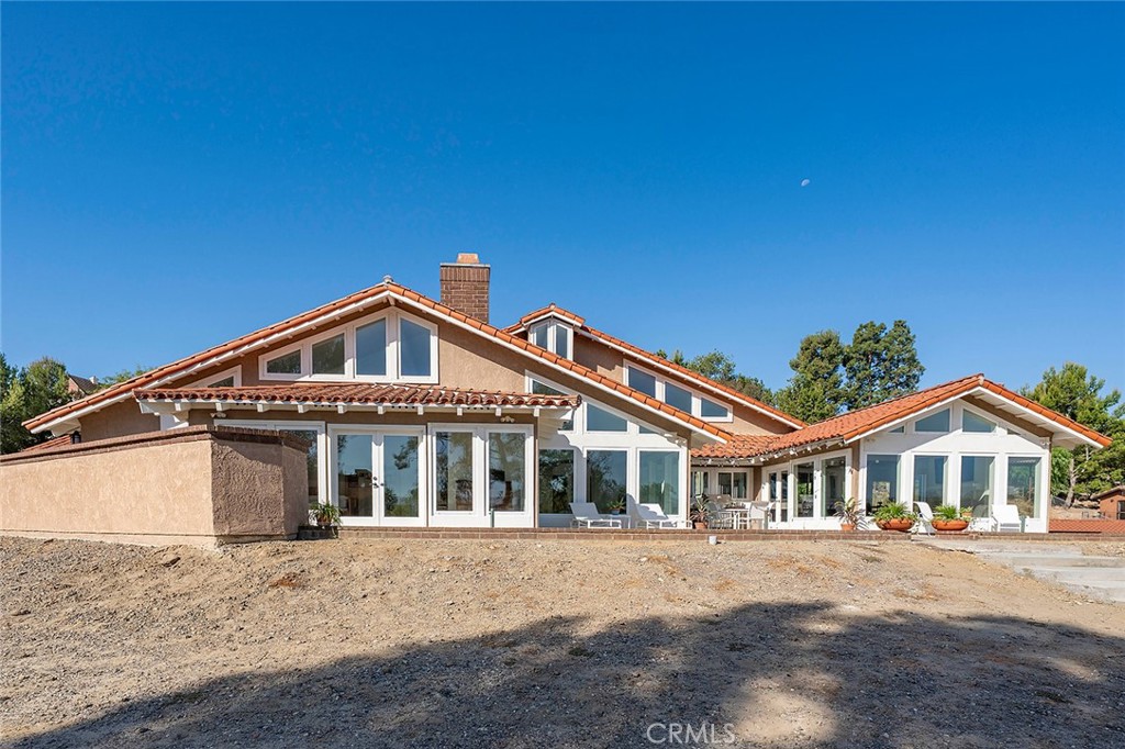 Perfect combination of comfort and flair - 10571 Morada, Orange CA 92869 - photo 3