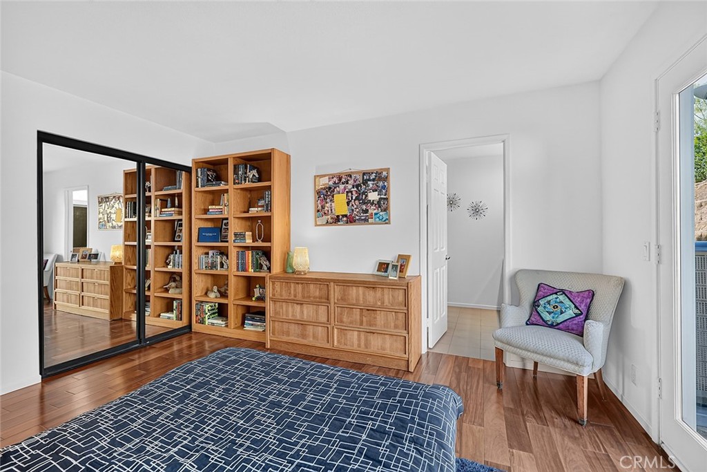 The second bedroom has it's own en suite bath - 10571 Morada, Orange CA 92869 - photo 41
