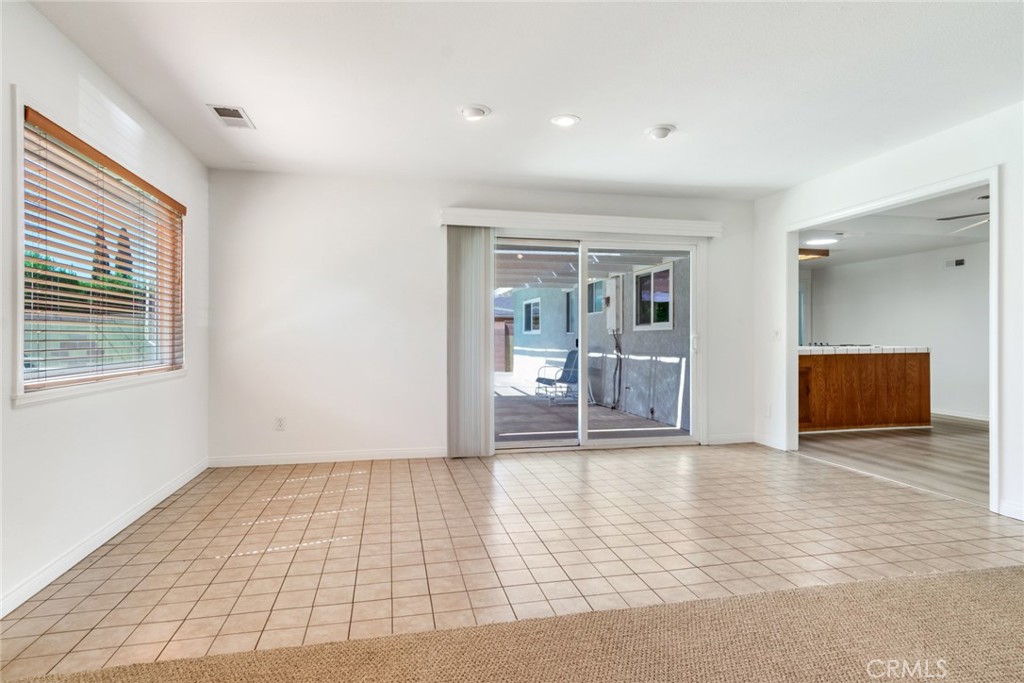 Dining room - 1102 E. Amber Avenue, Orange CA 92865 - photo 18