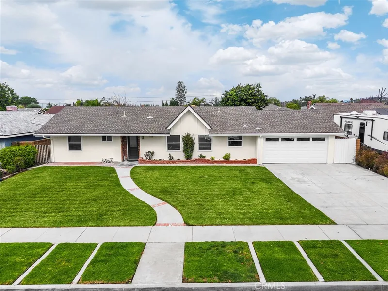 1119 E Cumberland Road, Orange, CA 92865