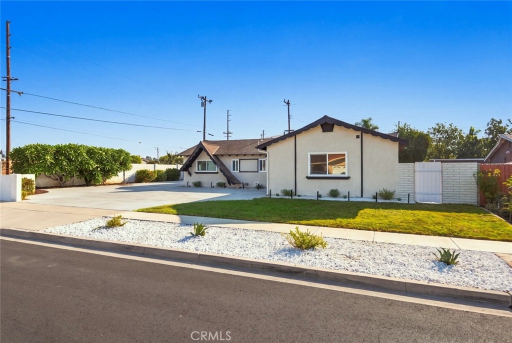 11252 S Church St, Orange CA 92869 - photo 4
