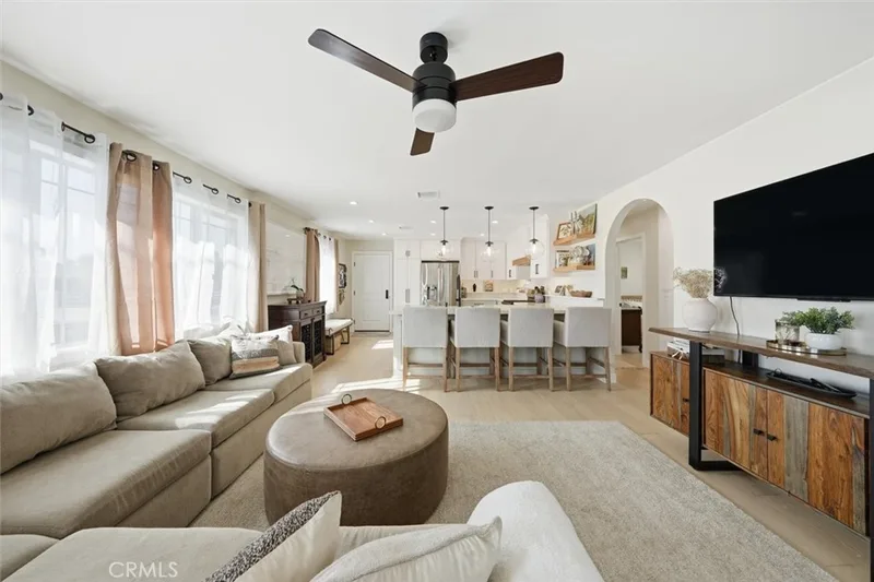 11851 Earlham, Orange, CA 92869