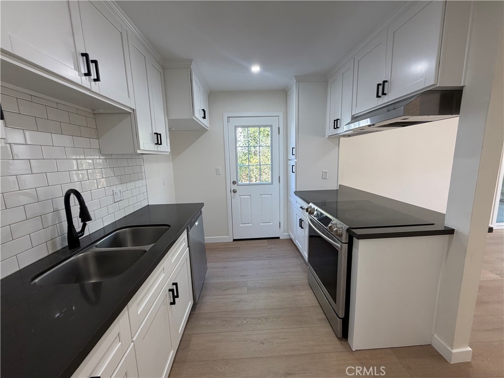 1190 N Shattuck Street B, Orange CA 92867 - photo 7