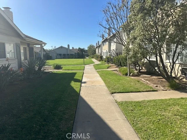 1201 N California Street 16, Orange, CA 92867