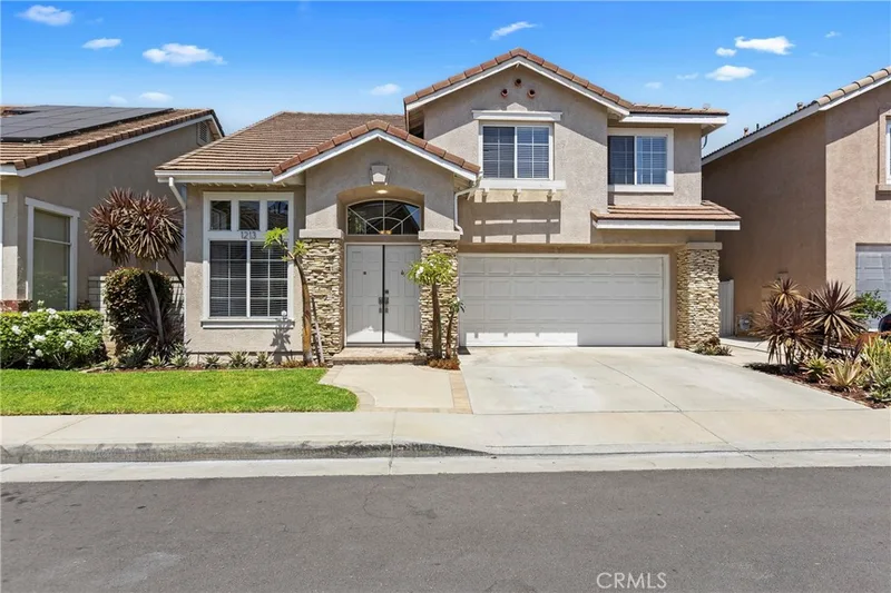 1213 E Sunflower, Orange, CA 92866