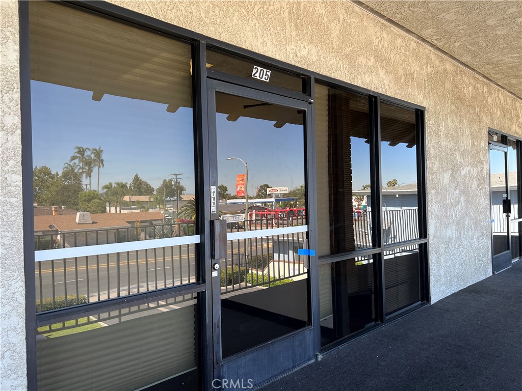 1234 W Chapman W 205, Orange CA 92868 - photo 2