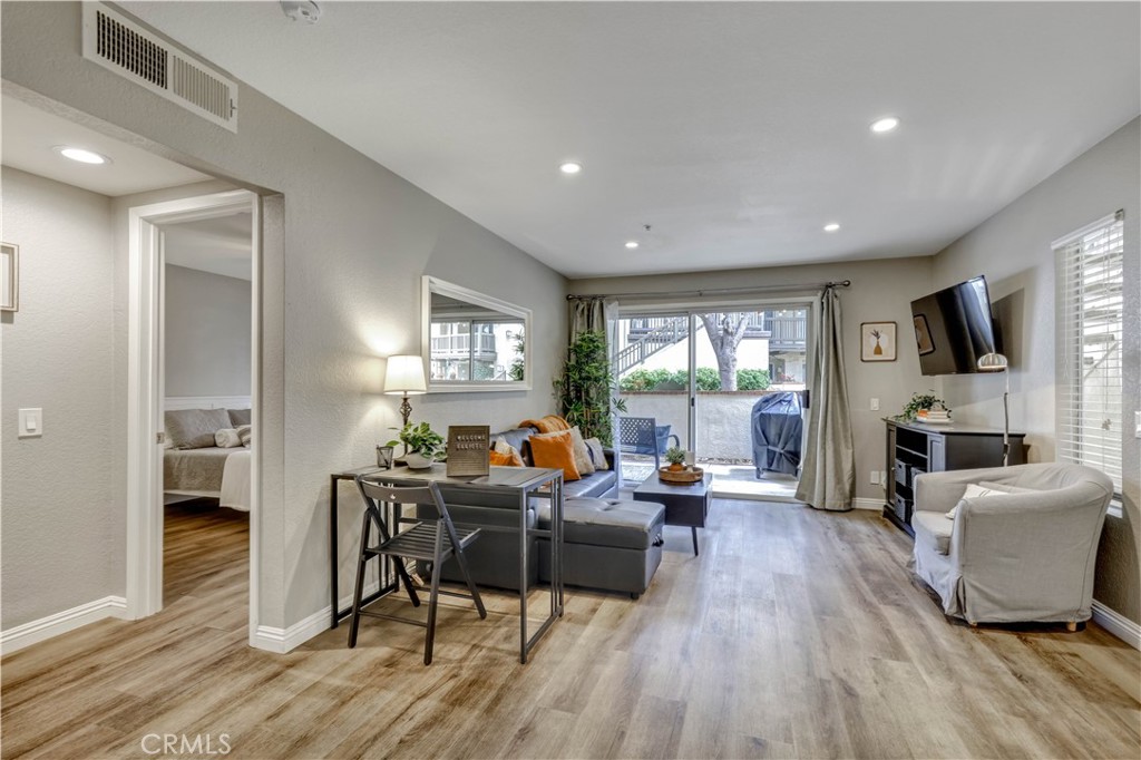 129 N Cross Creek, Orange CA 92869 - photo 7